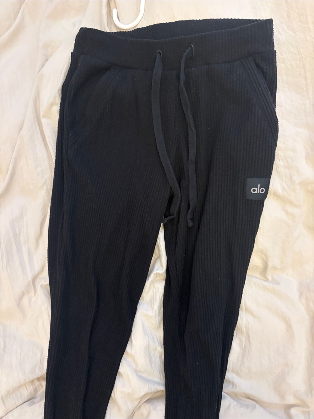 ALO Yoga Black Ribbed Drawstring Joggers - Picture 2 of 3